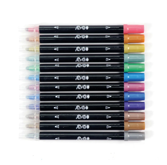 12 Metallic Paint Markers
