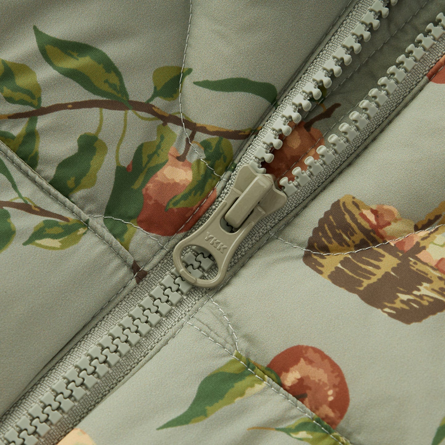 Apple Orchard Lightweight Down Hooded Jacket