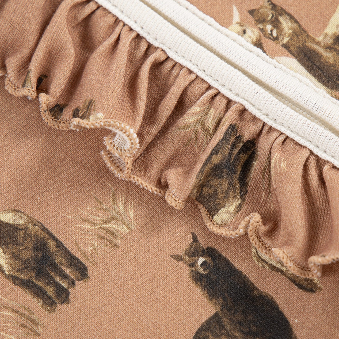 Alpaca Organic Cotton Ruffle Footed Romper