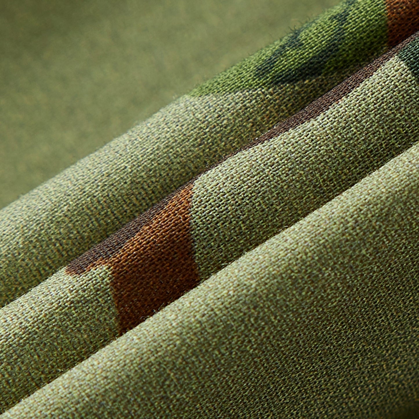 Toucan Collar Button-Up Shirt and Shorts Set