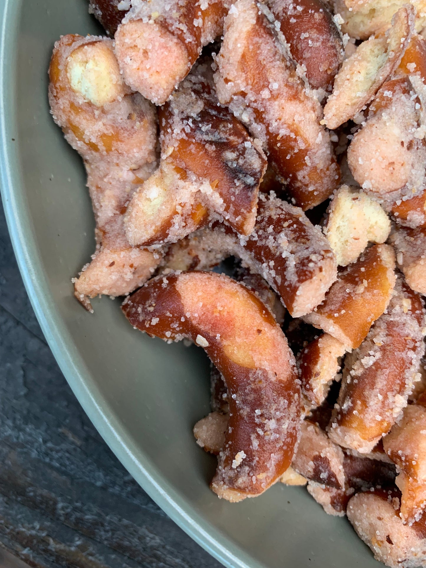 Berries + Cream Pretzel Bites